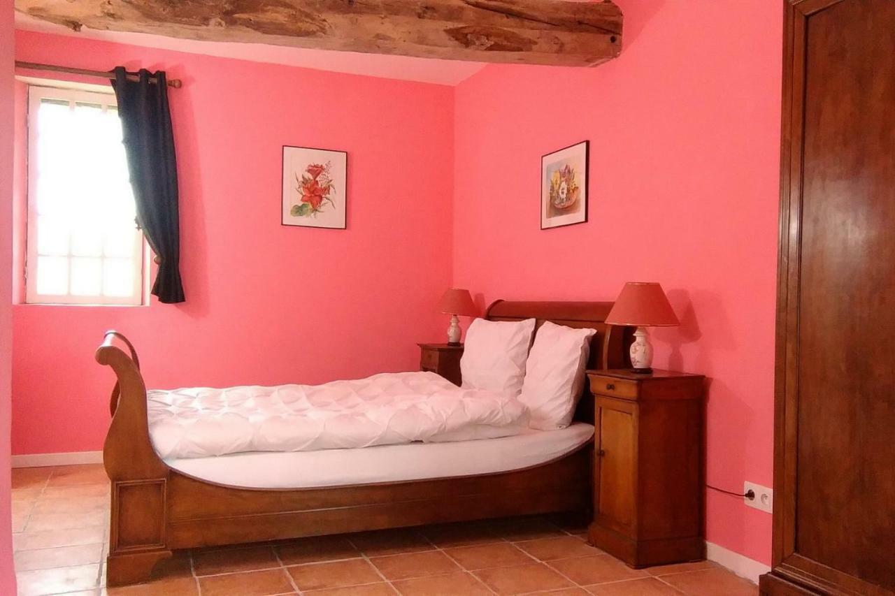 Bed and Breakfast Le Douitel Roncey Экстерьер фото